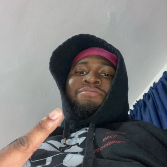 Meet your Posher, Omar - Picture 1 of 1